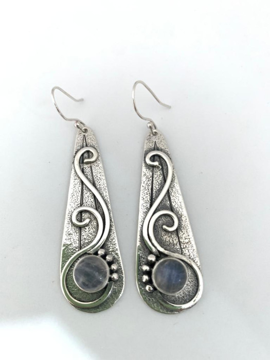 Picture of moonstone earring